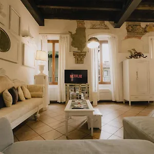 Appartamento Piazza Erbe Luxury, Verona